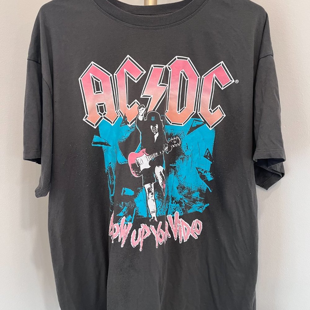 ACDC